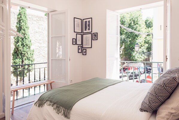 1 bedroom, WiFi, bed sheets - Conqvistador 101 Homes (Lisboa)