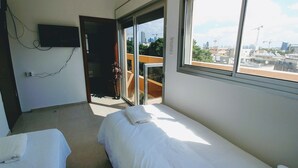 Immagine non classificata, 4 di 43, pulsante