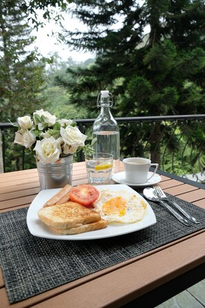 Dining - Green Acres Fraser's Hill (Raub)