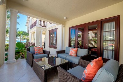 502 - 1st Floor Ocean View Suite