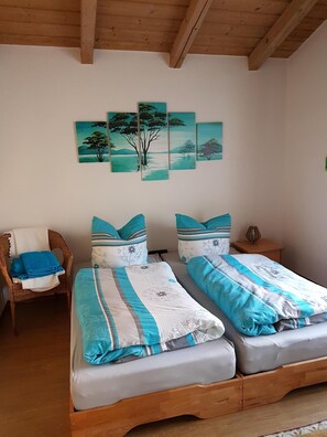 4 bedrooms, Internet, bed sheets - Speckbichlhaus 203 sqm balcony, 4 bedrooms, living room, kitchen, max. 8 persons (Ruhpolding)