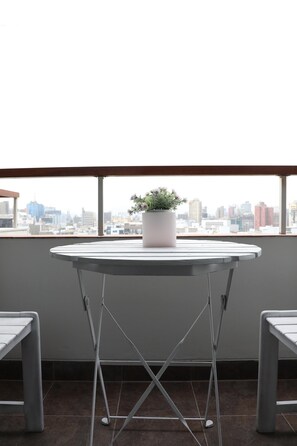 Balcony - Amazing Duplex Few Blocks Away From Malecon! (Lima)