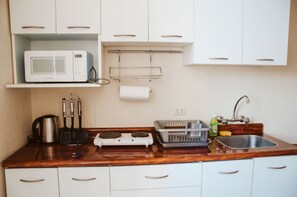 Cozy&Stylish Apartment In Miraflores Heart - Apt#3 | 私人简易厨房 | 冰箱、微波炉��、炉灶、茶具/咖啡用具