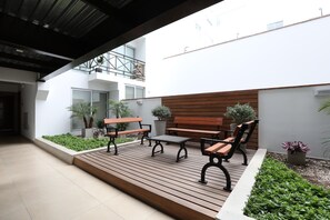Quiet Romantic Apartment In The Heart Of Barranco | Terrace/patio