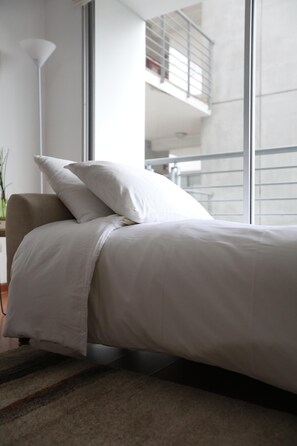 Hermoso Y Seguro Departamento - Barranco | Living room | TV
