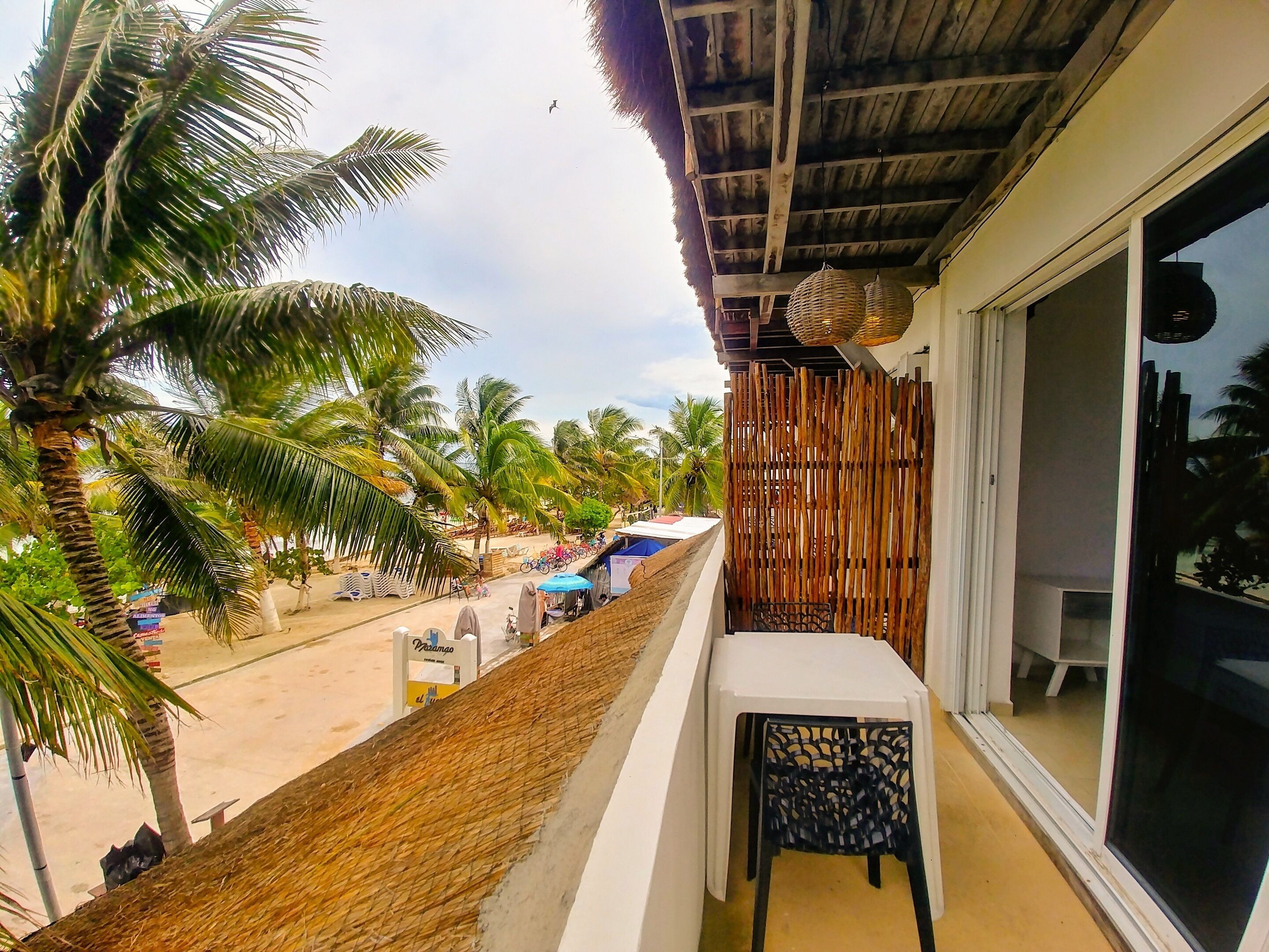 Chambre Supérieure, en front de mer | Terrasse/Patio