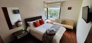 Iron/ironing board, free WiFi, bed sheets