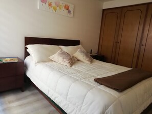 2 slaapkamers, een kluis op de kamer, wifi, beddengoed