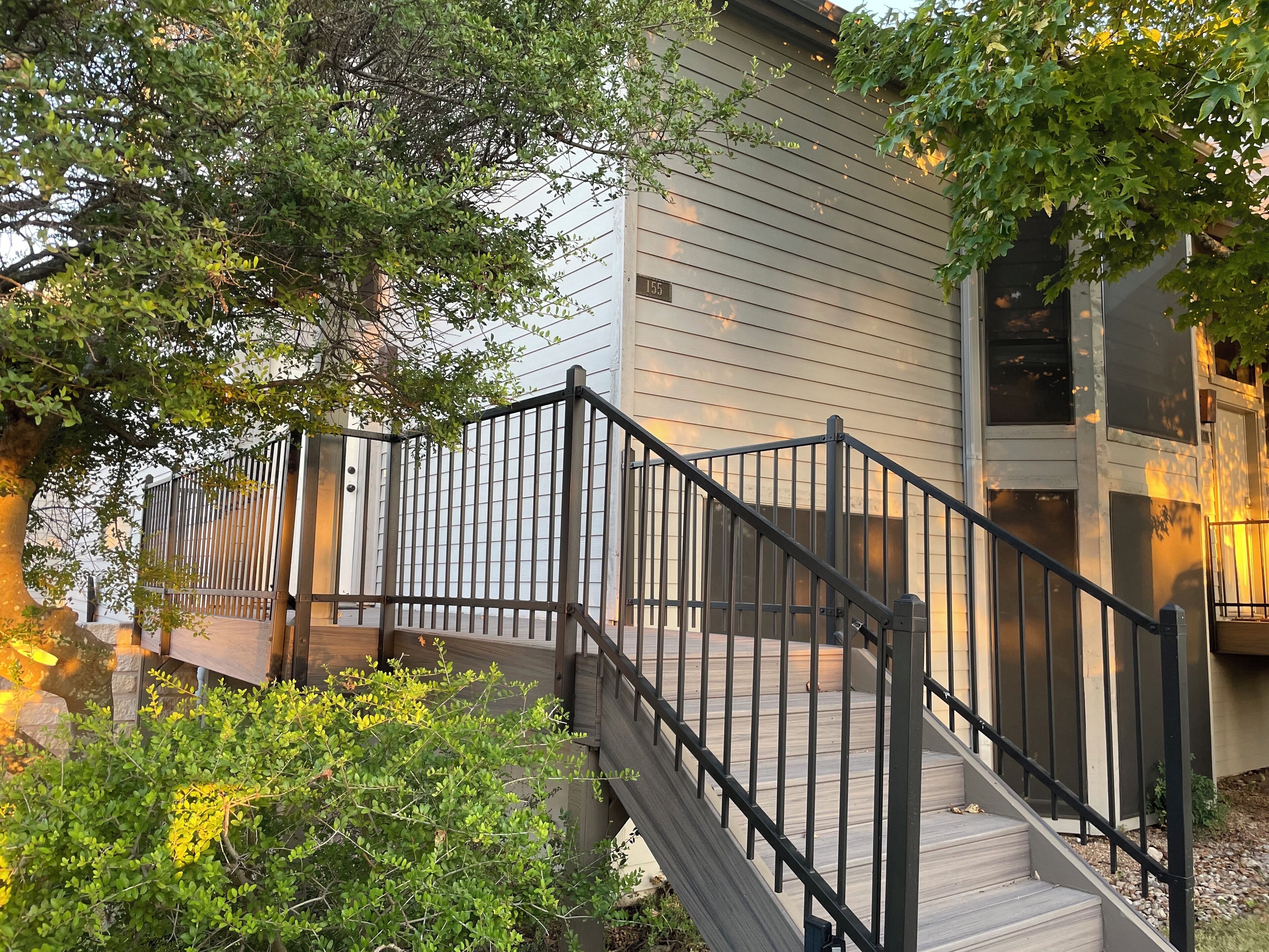 Furnished rental in upscale neighborhood 