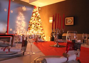 Dining - Casa Fontes (Vila Pouca de Aguiar)