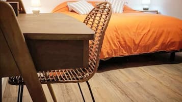 1 chambre, fer et planche Ă  repasser, Wi-Fi, draps fournis