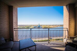 Property grounds - Water Street Retreat 08 (Wilmington)