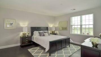 2 habitaciones, tabla de planchar con plancha, wifi y ropa de cama