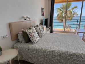 In-room safe, iron/ironing board, free WiFi, bed sheets