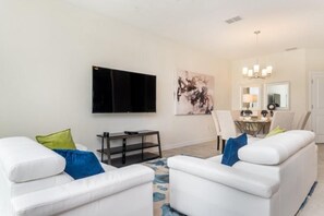 House | Living room | Flat-screen TV, DVD player - Gorgeous Championsgate 3 Bedroom Town House (Davenport)