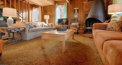 Classic Tahoe Bunkhouse Style Cabin #193