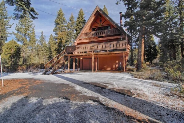 Maison, Plusieurs lits (Classic Tahoe Bunkhouse Style Cabin #) | Extérieur