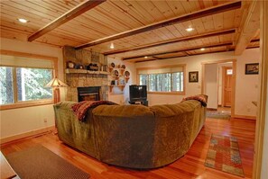 House, Multiple Beds (Lazy Bear Lodge w/Huge Deck and Hot T) | Living room - Lazy Bear Lodge W/huge Deck and Hot Tub! #247 (Tahoma)
