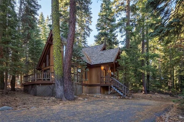 House, Multiple Beds (Bring the Whole Family & Pet Too! #24) | Exterior