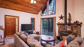 Unclassified image, 5 of 25, button - Bring the Whole Family & Pet Too! #243 (Tahoe Vista)