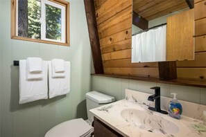 Bathroom - Private Beach Access, Renovated, Pet Friendly Cabin - "pine Cone Haven" #108 (Tahoe City)