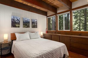 獨棟房屋, 多張床 (Private Beach Access, Renovated, Pet ) | 4 間臥室