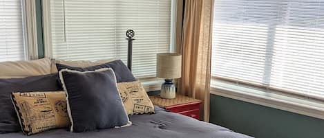 3 bedrooms, WiFi, bed sheets