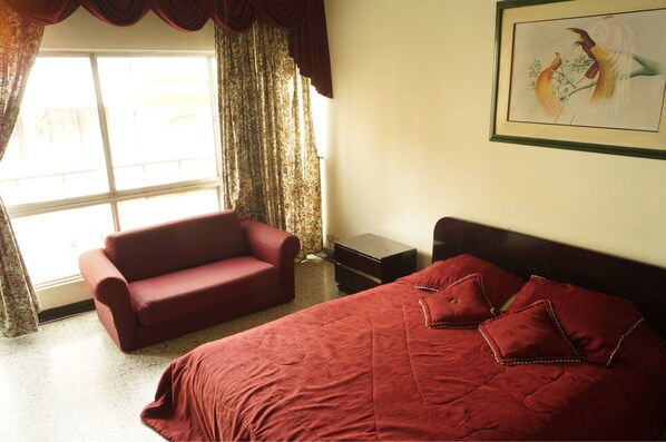 واي فاي مجانًا وملاءات أسرّة