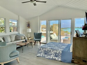 2 bedrooms, in-room safe, iron/ironing board, free WiFi