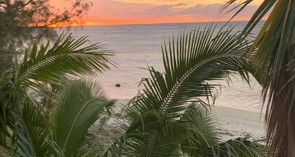 Panama Beachfront Apartments Rarotonga