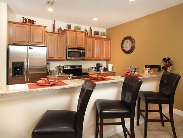 Casa | Cucina privata | Frigorifero, microonde, forno, piano cottura