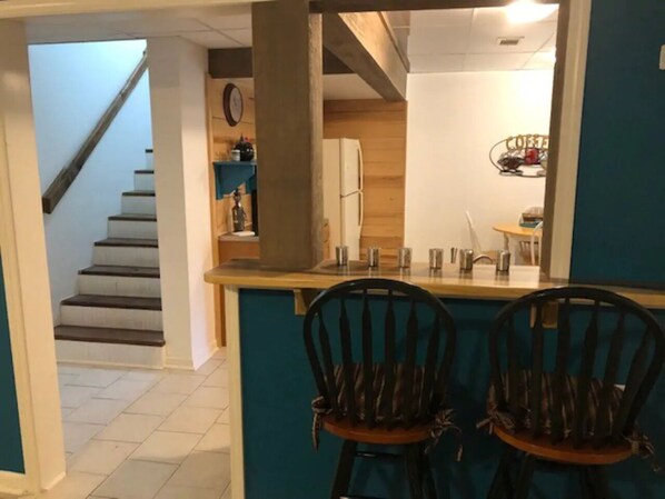 Private kitchen - Tyrone Basement Apt. Elegant. Dont Miss! (Tyrone)