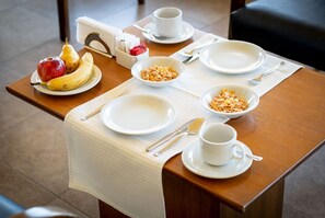 Petit déjeuner continental compris tous les jours