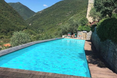 Castello Stunning Property