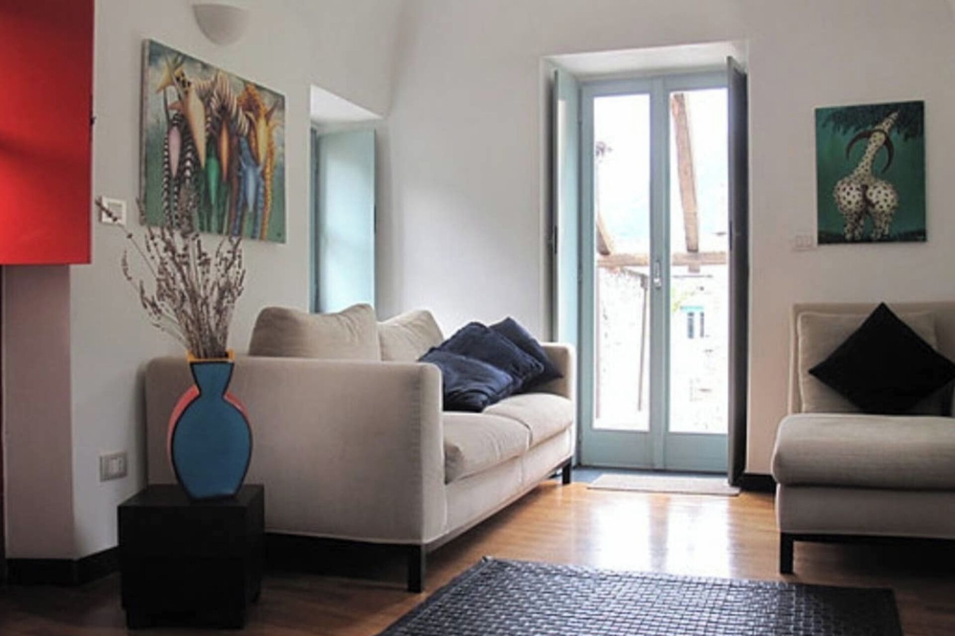 30 吋電視連數碼電視頻道