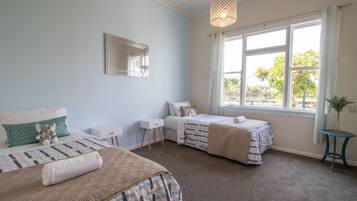 5 chambres, fer et planche Ă repasser, Wi-Fi, draps fournis