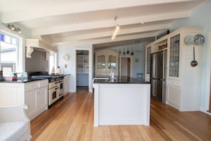 Fridge, microwave, dishwasher, toaster