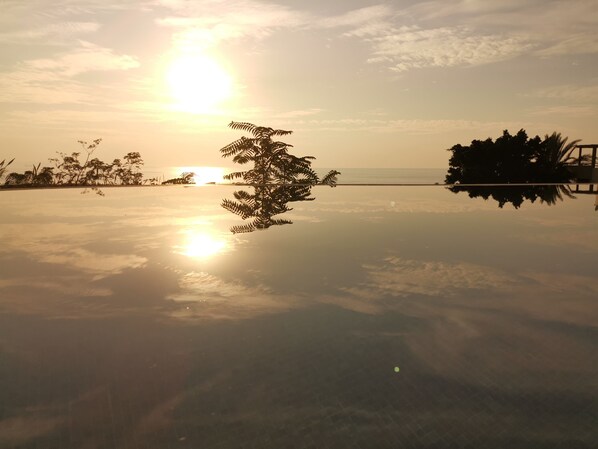 Outdoor pool - Haya hotel & spa (Tabarja)