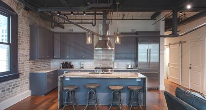 Ascenseur Prvt / Épicerie / Superdome / Tramway / Salle à manger - Luxe 3BD / 3. 5Bath Full Floor