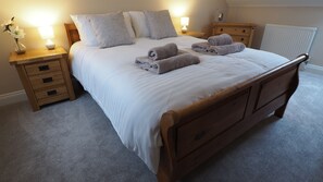 Family Cottage, Private Bathroom, Garden View - Woodlands View (Halesworth)