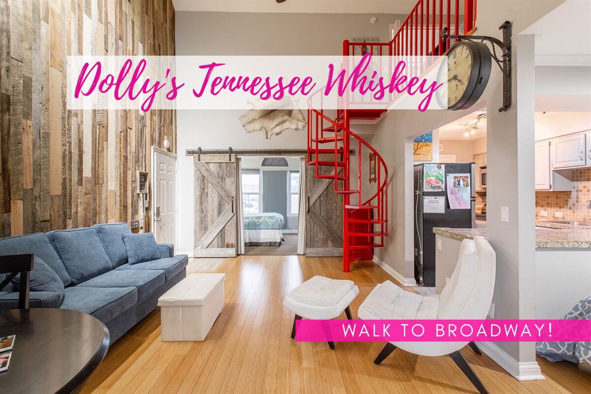 CityWalk|Balcony|Park Free! Dolly Swift
