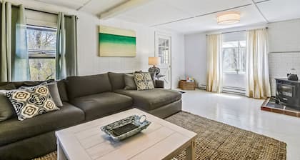 Oak Bluffs 3-Bed Cottage, Walk to Town