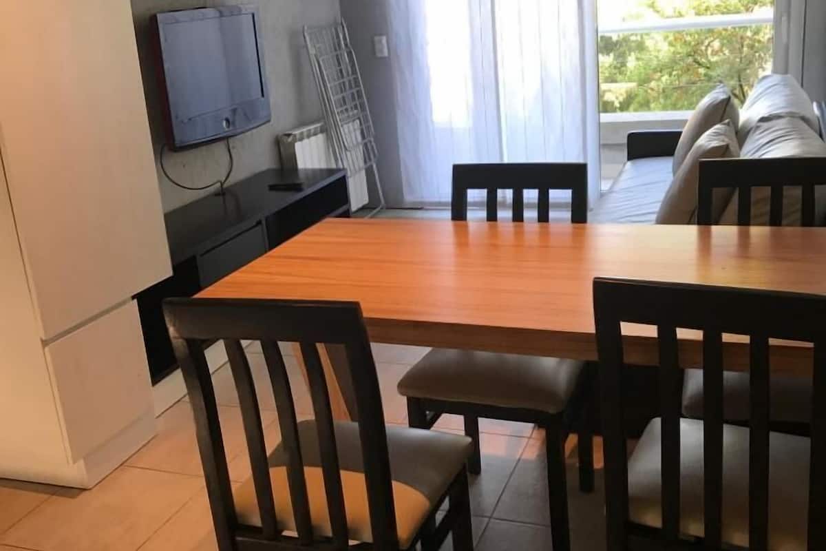 Comfort appartement | 2 slaapkamers, een kluis op de kamer, individueel gemeubileerd