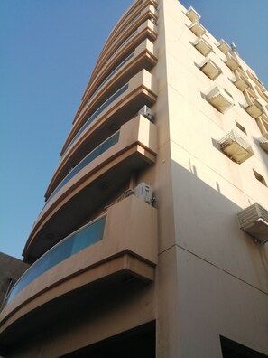 บริเวณภายนอก