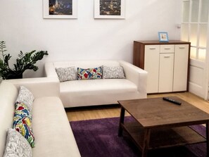 TV connectée, Netflix, services de streaming, espaces bureaux