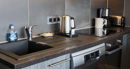 Raro en Les Menuires, apartamento de 3 habitaciones bellamente reformado con acceso directo