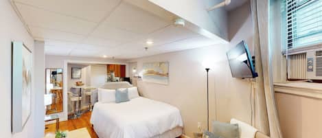 Desk, iron/ironing board, travel cot, free WiFi