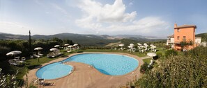 Pool - Four leaf clover - Salvia (4 + 2) (Gambassi Terme)