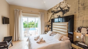 4 slaapkamers, een strijkplank/strijkijzer, reisbedje, wifi