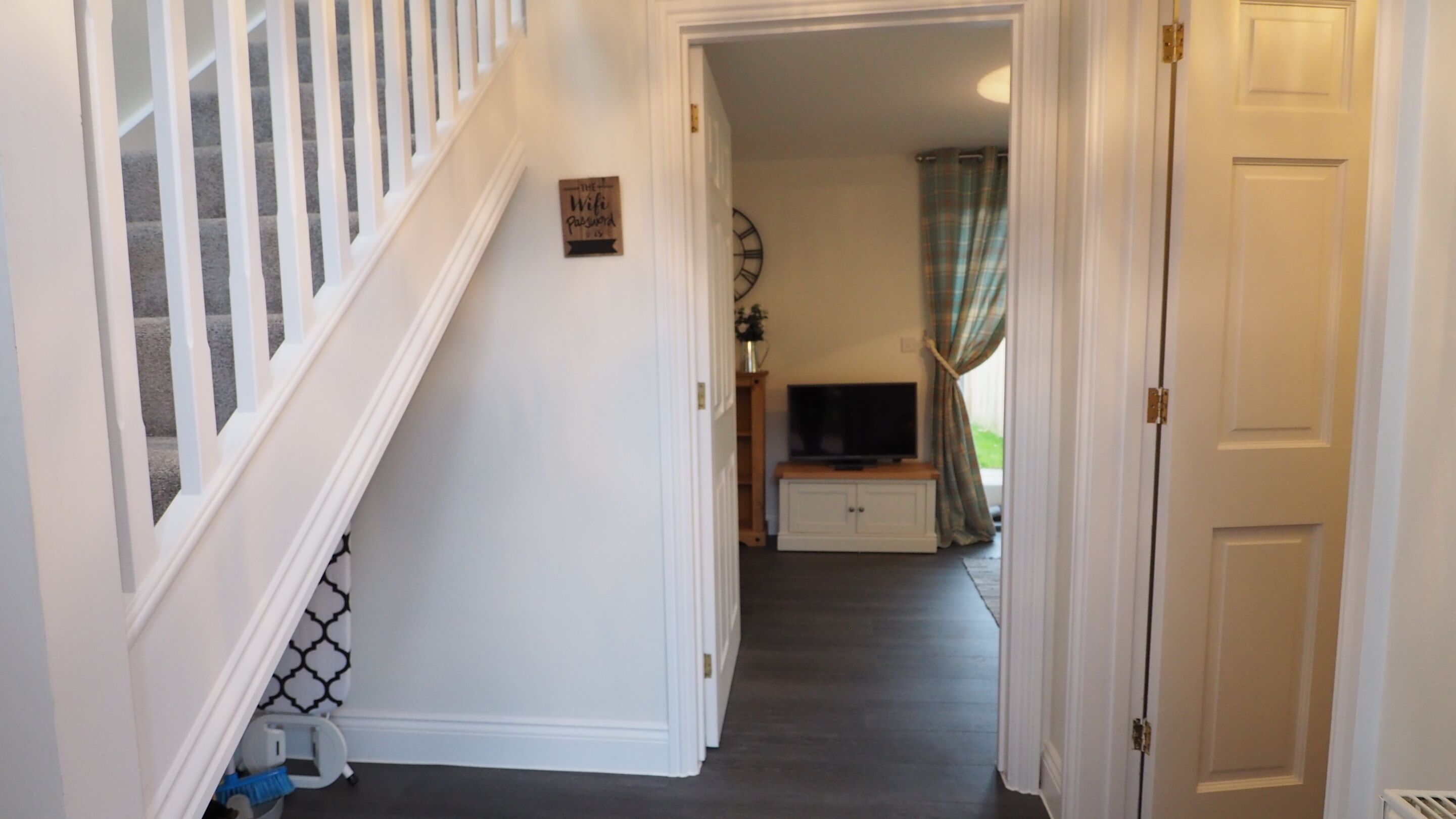 Family Cottage, Private Bathroom, Courtyard View | Lobby